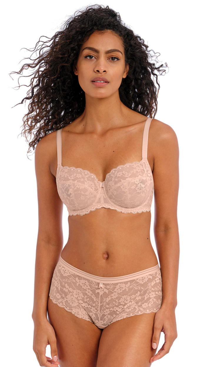 Freya Offbeat Side Support Bra with four-piece cups, laminated side panels, and stretch lace. Available at The O Shop in Central Massachusetts.