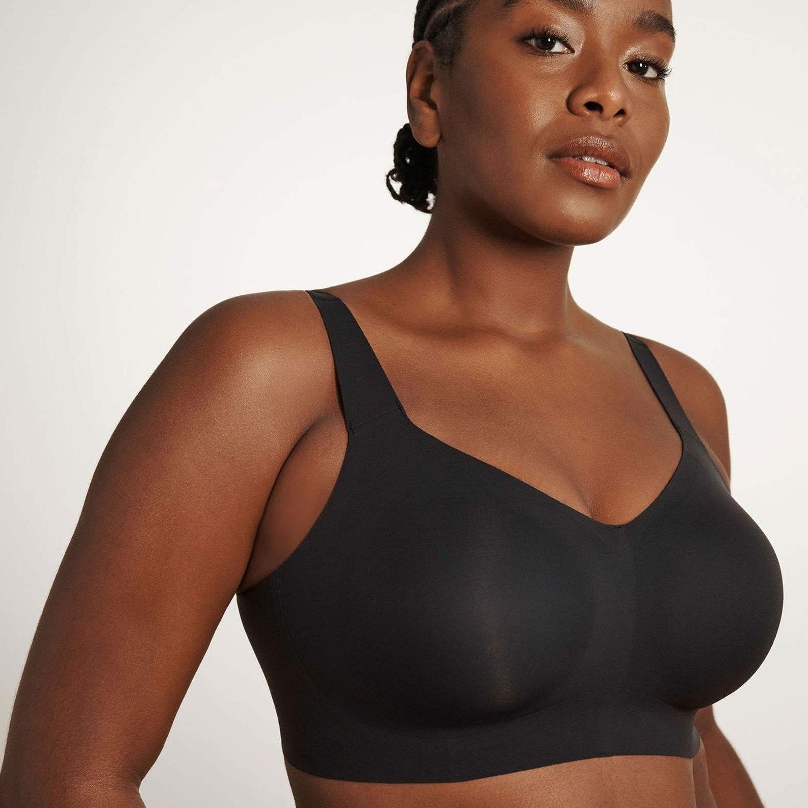 The Beyond Bra by Evelyn & Bobbie - Wireless bra providing seamless lift and support for larger busts.