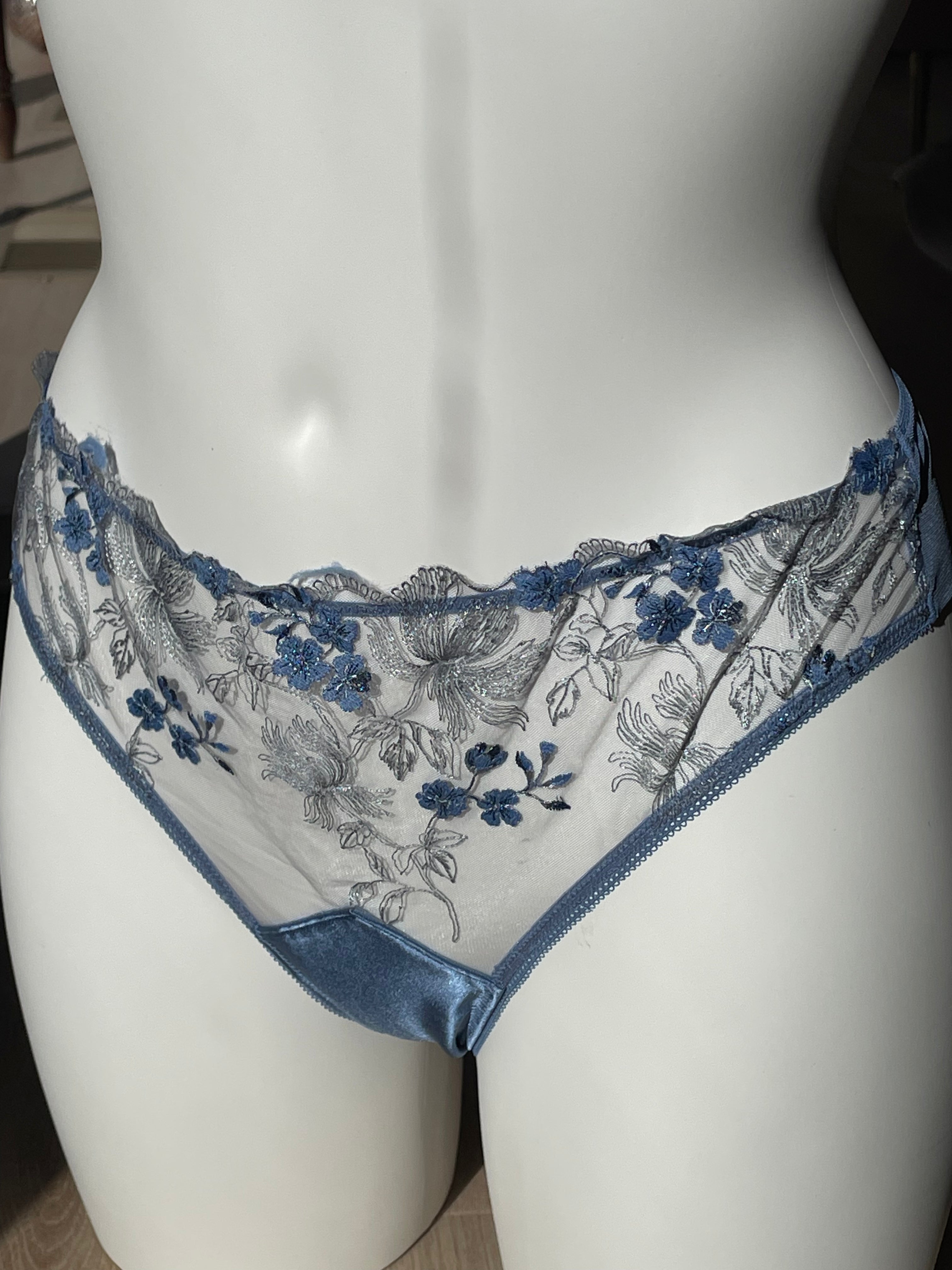 Huit Gabrielle Embroidered Tanga - Blue