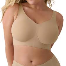 Evelyn & Bobbie - The Busty Bra
