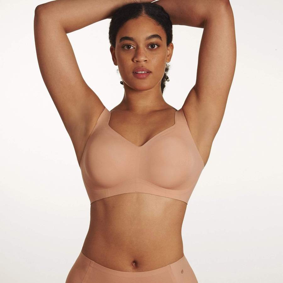 The Beyond Bra – Weightless support and seamless lift for larger busts with adjustable comfort straps.